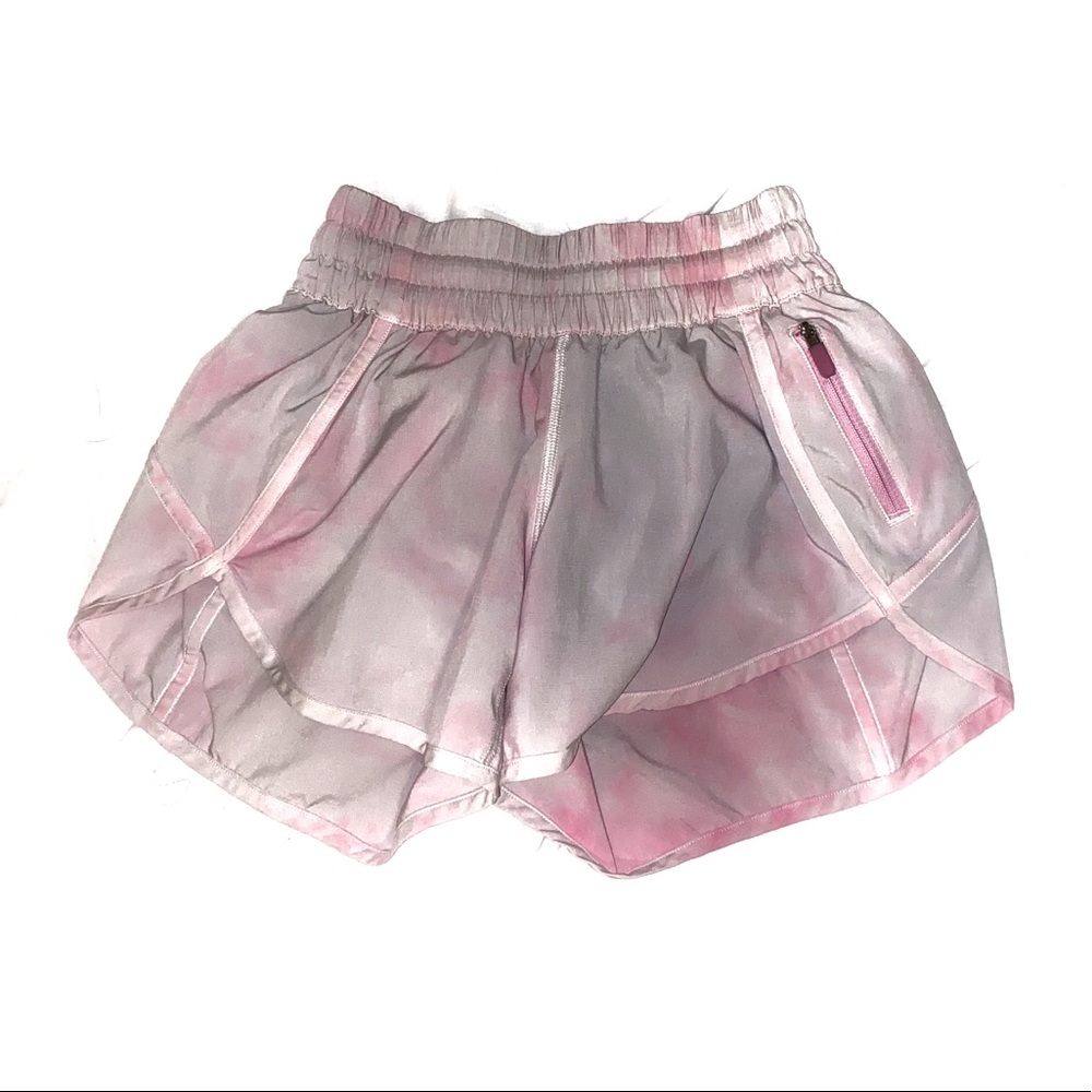 Lululemon Diamon Dye shorts
